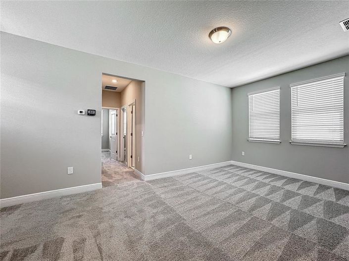 Image No.18-3 Bed House for sale