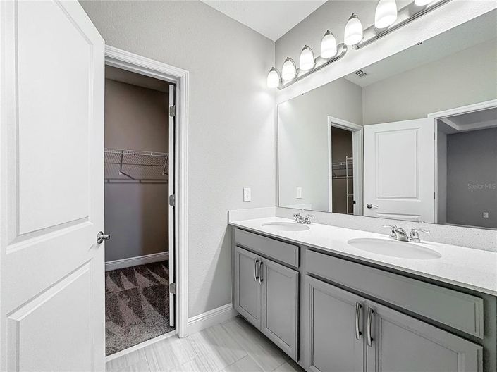 Image No.20-3 Bed House for sale