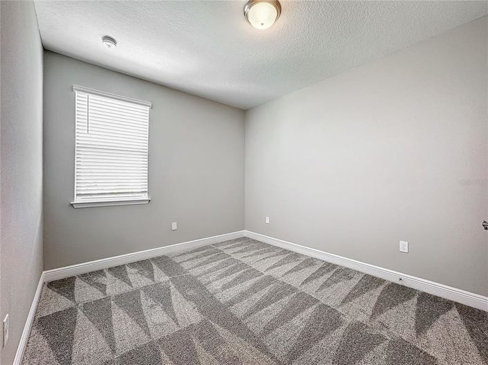 Image No.25-3 Bed House for sale