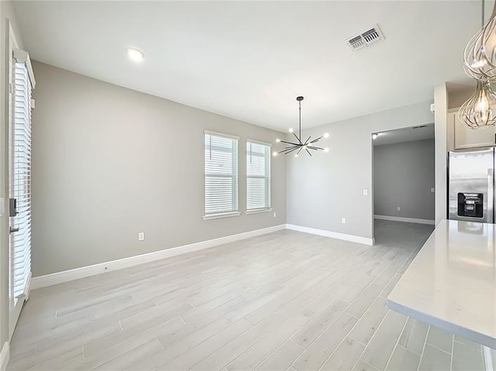 Image No.13-4 Bed House for sale