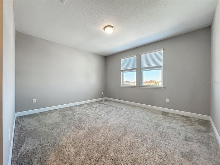 Image No.24-4 Bed House for sale