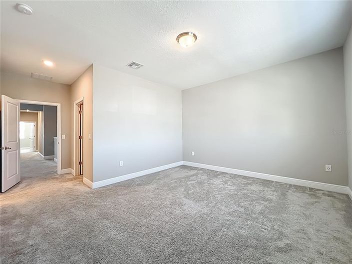 Image No.25-4 Bed House for sale