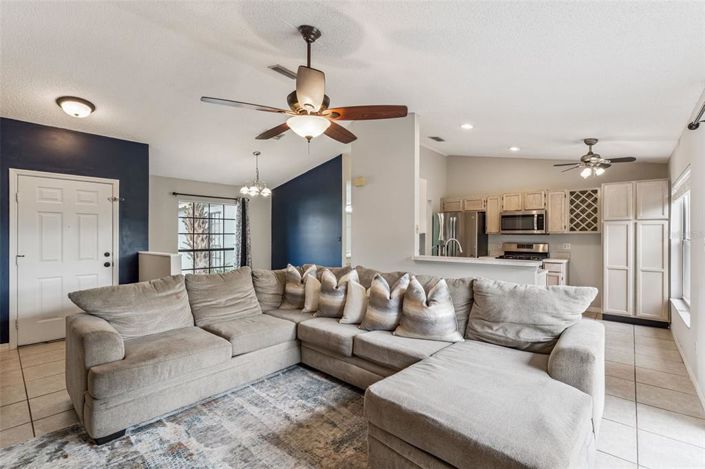 Image No.4-Maison de 2 chambres à vendre à Saint John