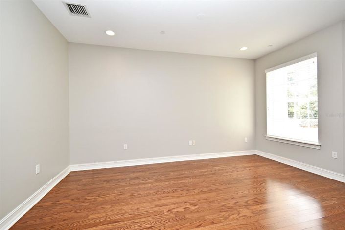 Image No.18-Maison de ville de 3 chambres à vendre à Saint John