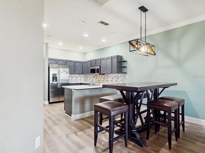 Image No.14-3 Bed Townhouse for sale