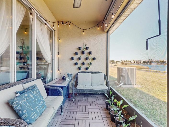 Image No.17-3 Bed Townhouse for sale