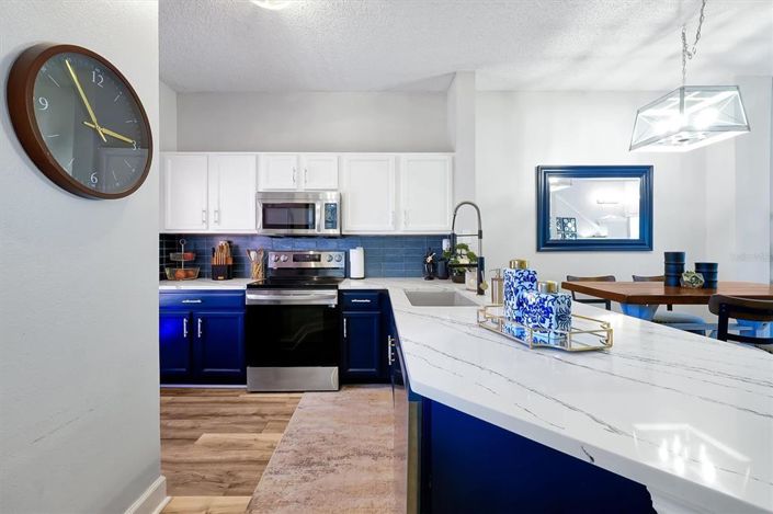 Image No.9-3 Bed Townhouse for sale