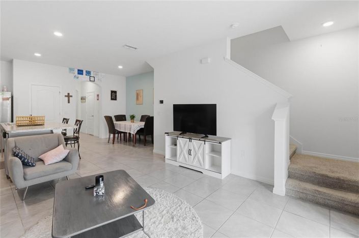 Image No.5-3 Bed Townhouse for sale