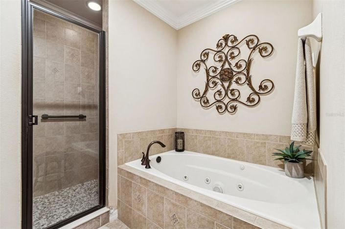 Image No.29-3 Bed Townhouse for sale