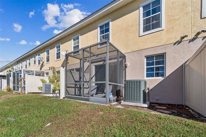 Image No.45-3 Bed Townhouse for sale