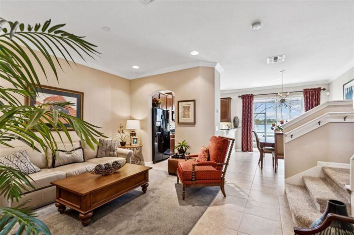 Image No.6-3 Bed Townhouse for sale