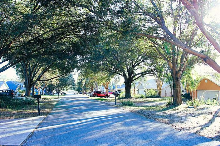 Image No.2-4 Bed House for sale