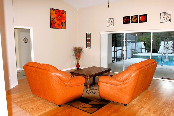 Image No.24-4 Bed House for sale