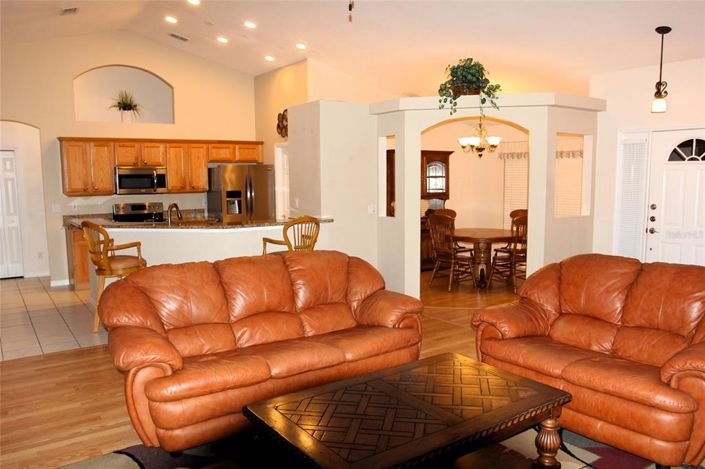 Image No.31-4 Bed House for sale