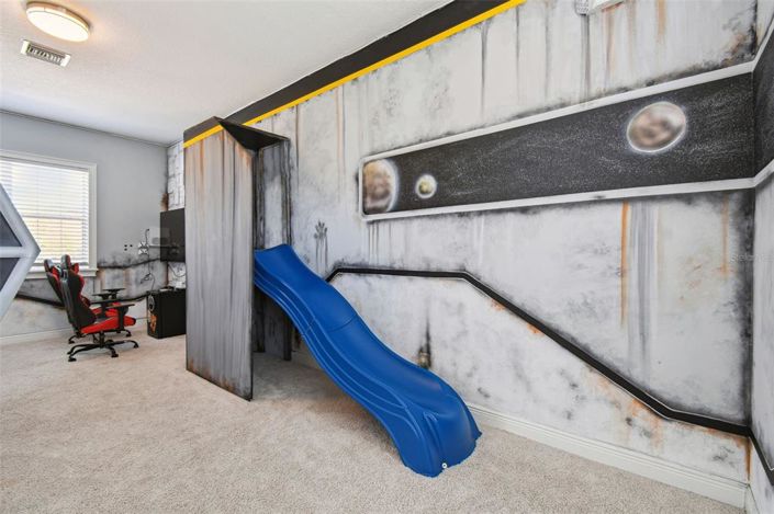 Image No.12-5 Bed House for sale