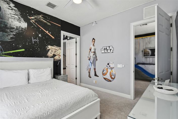 Image No.20-5 Bed House for sale