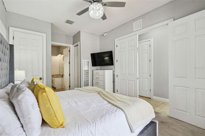 Image No.43-5 Bed House for sale