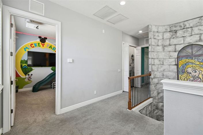 Image No.55-5 Bed House for sale