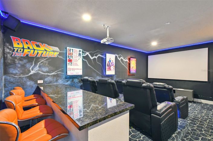 Image No.6-5 Bed House for sale