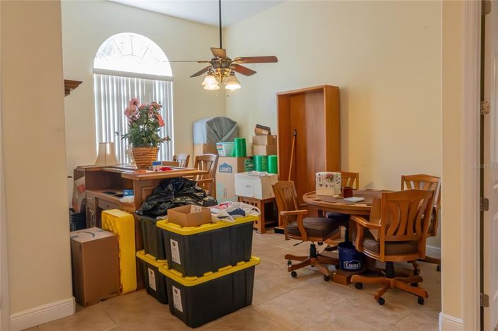 Image No.13-4 Bed House for sale