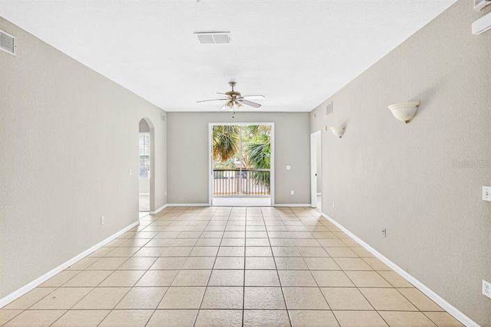 Image No.15-3 Bed Apartment for sale