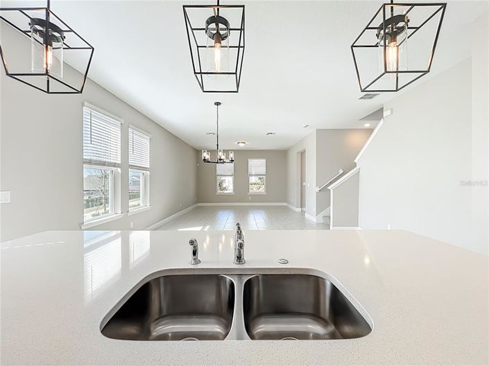 Image No.15-4 Bed House for sale