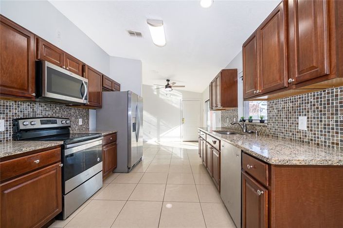 Image No.14-3 Bed House for sale