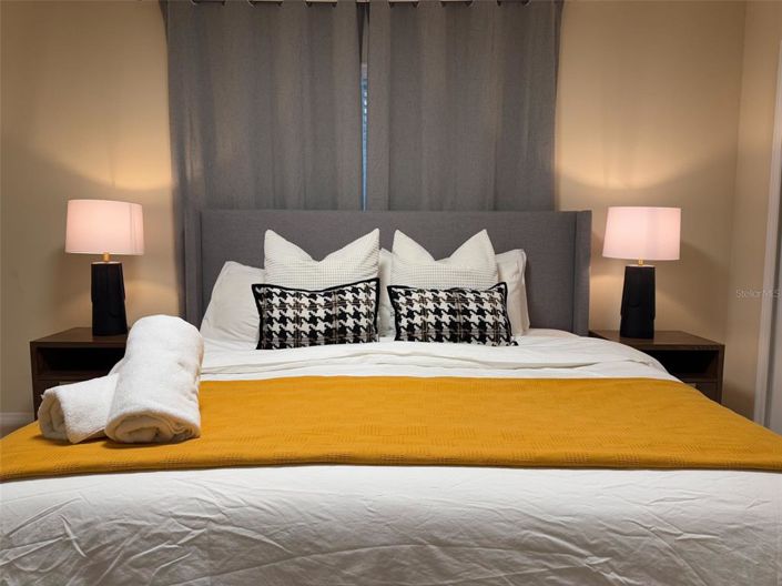 Image No.19-4 Bed Townhouse for sale