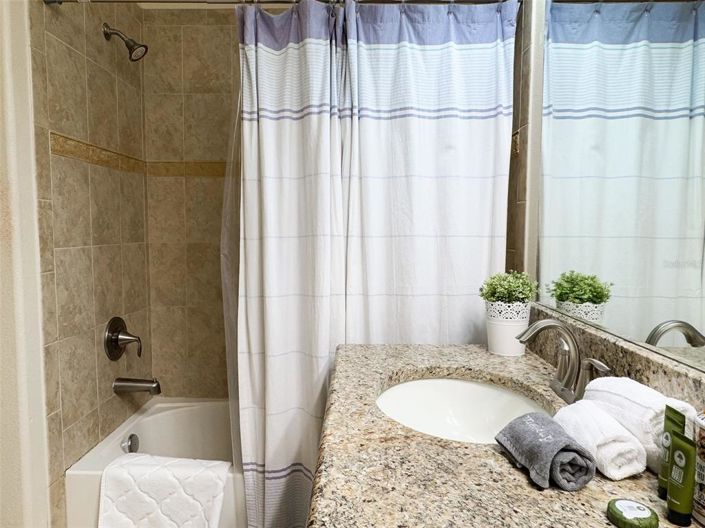 Image No.21-4 Bed Townhouse for sale