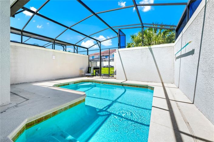 Image No.36-4 Bed Townhouse for sale