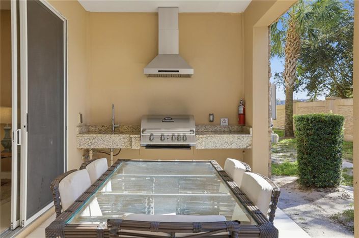 Image No.21-3 Bed Townhouse for sale