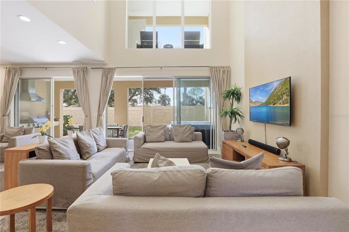 Image No.9-3 Bed Townhouse for sale