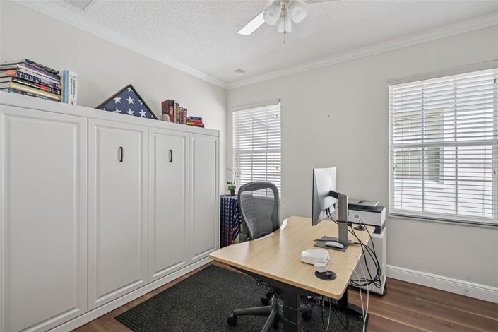 Image No.17-3 Bed Townhouse for sale