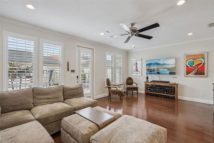 Image No.7-3 Bed Townhouse for sale