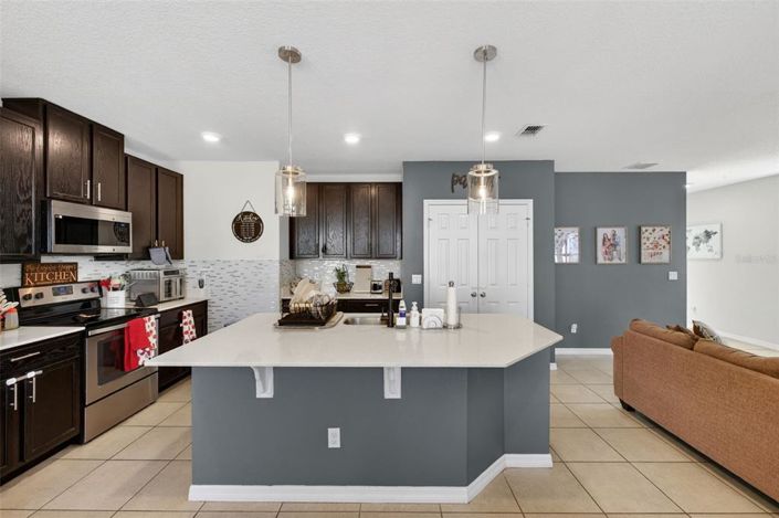 Image No.13-4 Bed House for sale