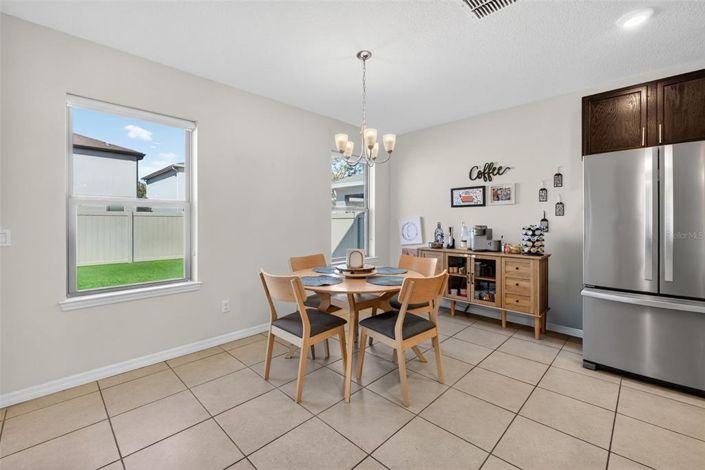 Image No.20-4 Bed House for sale