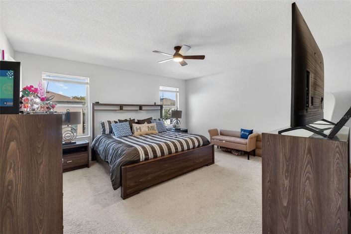 Image No.25-4 Bed House for sale