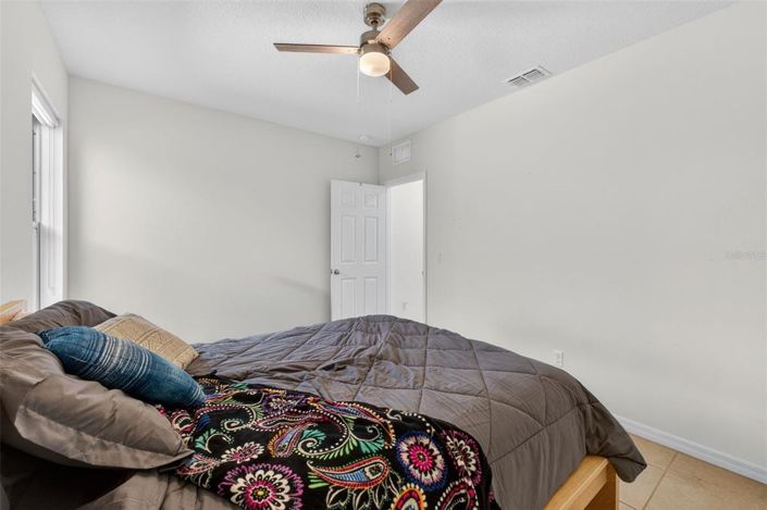 Image No.36-4 Bed House for sale