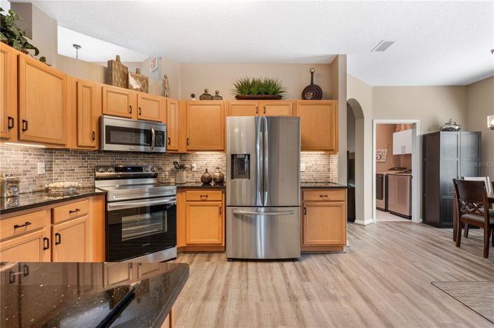 Image No.11-4 Bed House for sale