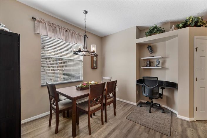 Image No.9-4 Bed House for sale