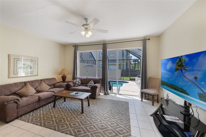 Image No.9-3 Bed Townhouse for sale