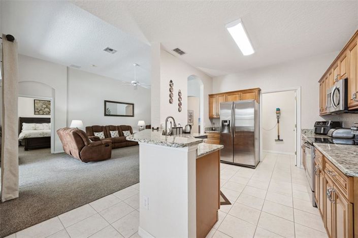 Image No.13-4 Bed House for sale