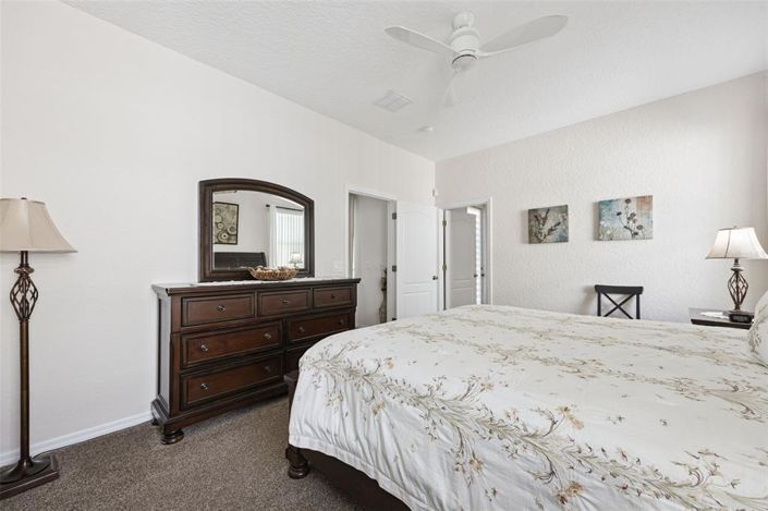 Image No.24-4 Bed House for sale