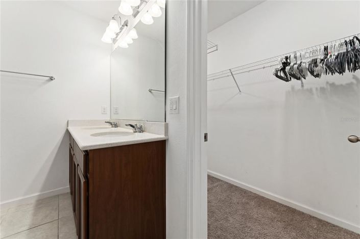 Image No.21-3 Bed House for sale