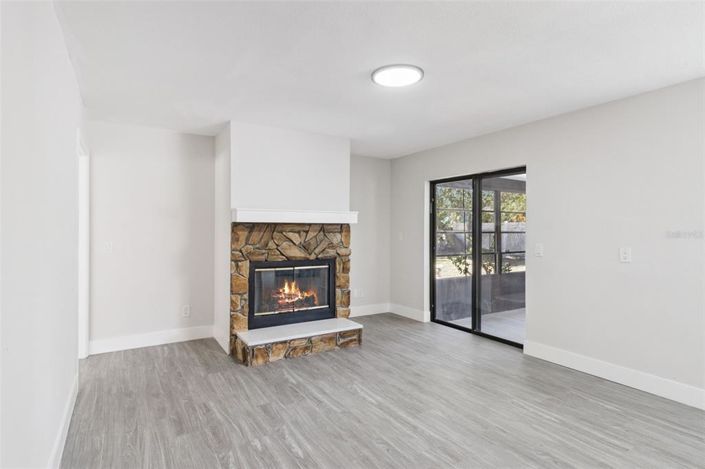 Image No.15-Maison de 4 chambres à vendre à Saint John