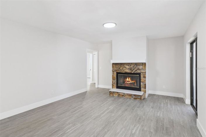 Image No.17-Maison de 4 chambres à vendre à Saint John