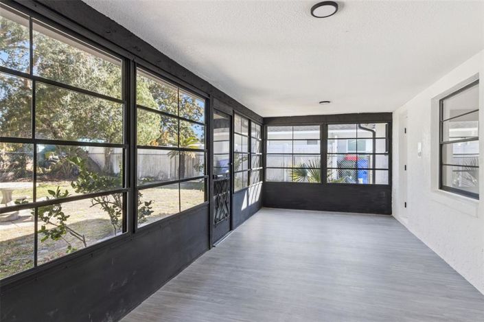 Image No.23-Maison de 4 chambres à vendre à Saint John