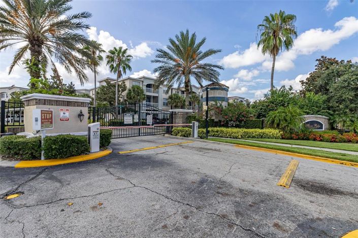 Image No.10-3 Bed Apartment for sale