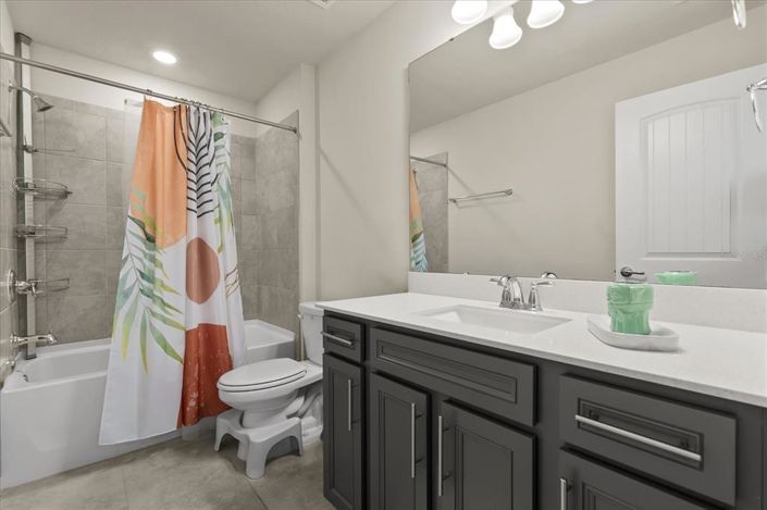 Image No.25-5 Bed House for sale