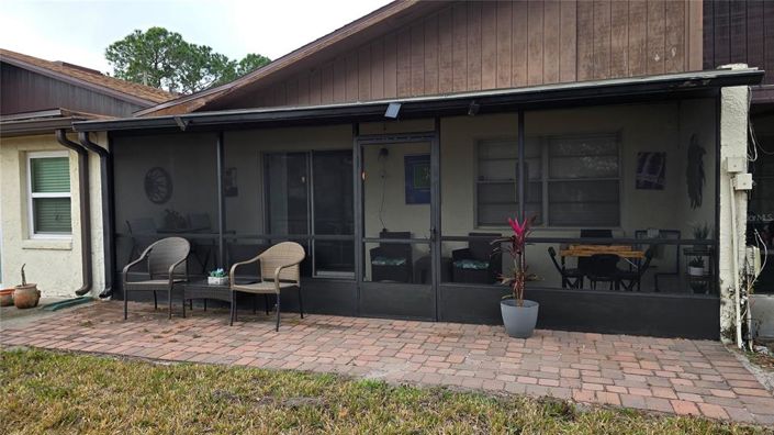 Image No.17-2 Bed Townhouse for sale